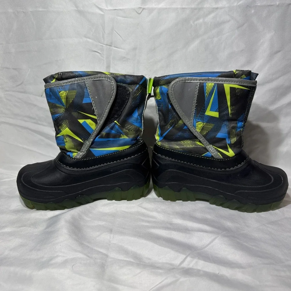 NWT‎ Light-up Toddler Boys Slip-on Winter Mid-Calf Snow Boots: 9/10 BLK BLUE GR